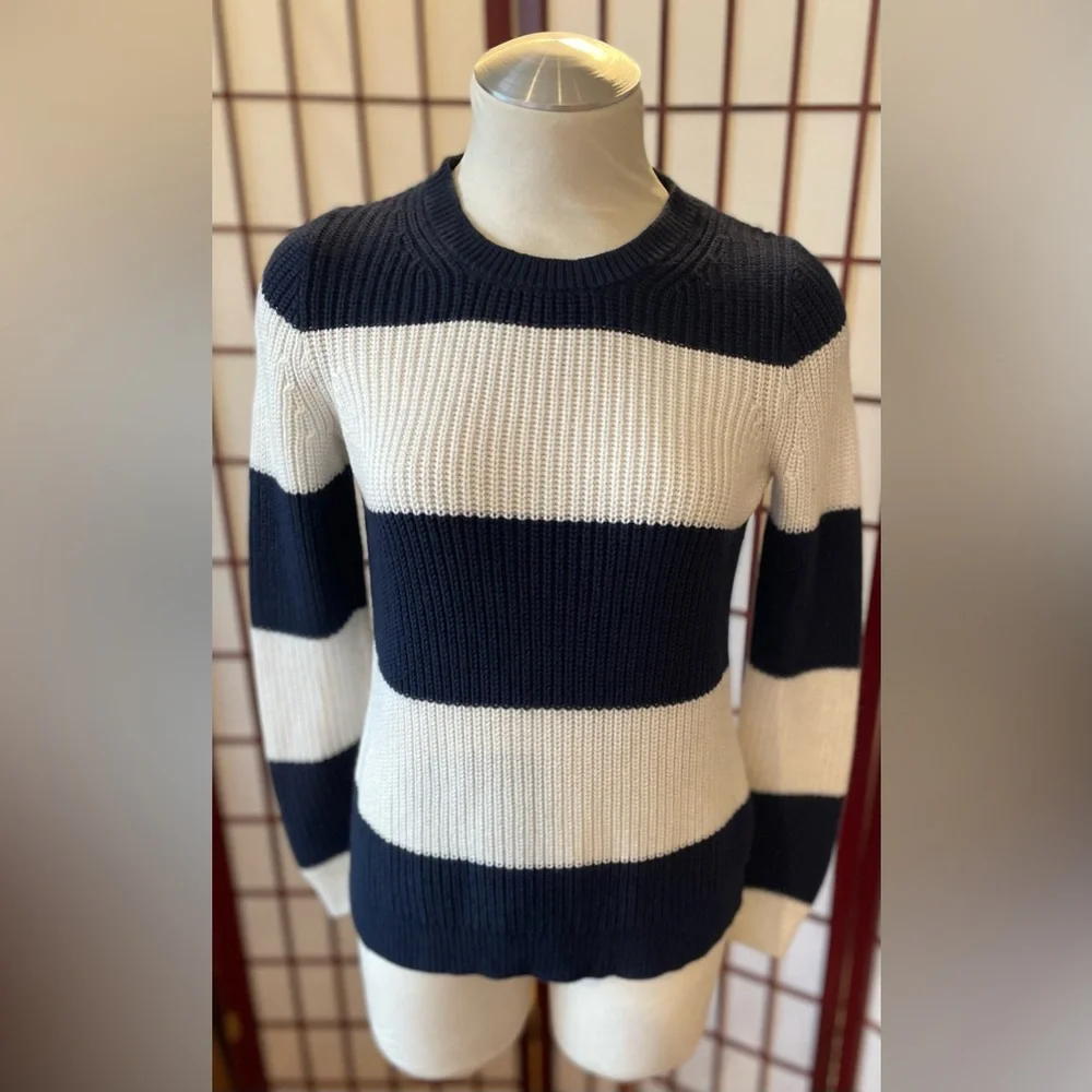 COPY - J CREW Cotton-Cashmere Fisherman Crewneck Sweater in Striped NWOT. - Picture 2 of 9